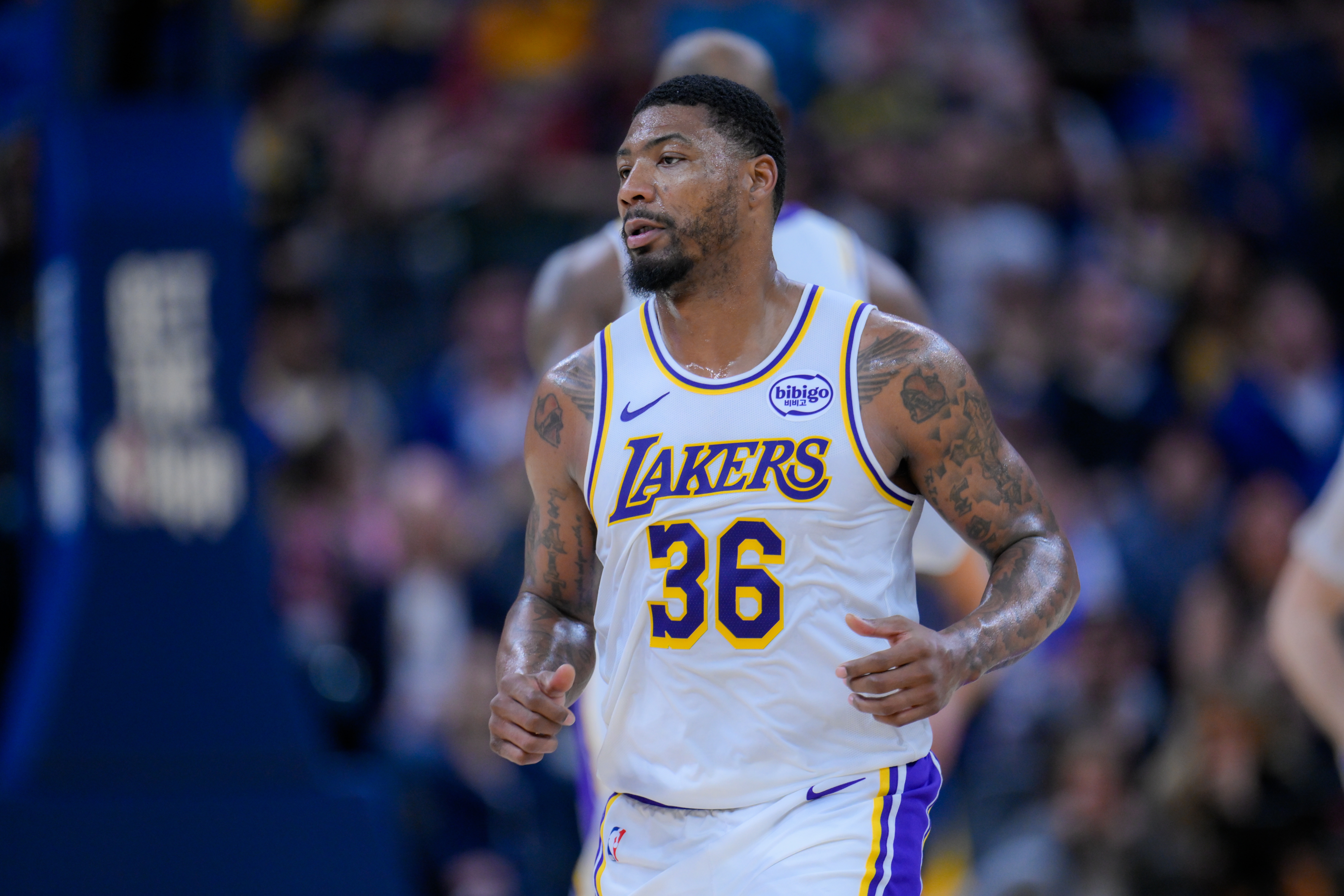 kaiyun正规平台-斯玛特：我阔别季后赛很久了 但我每到季后赛阶段 状态总会提升